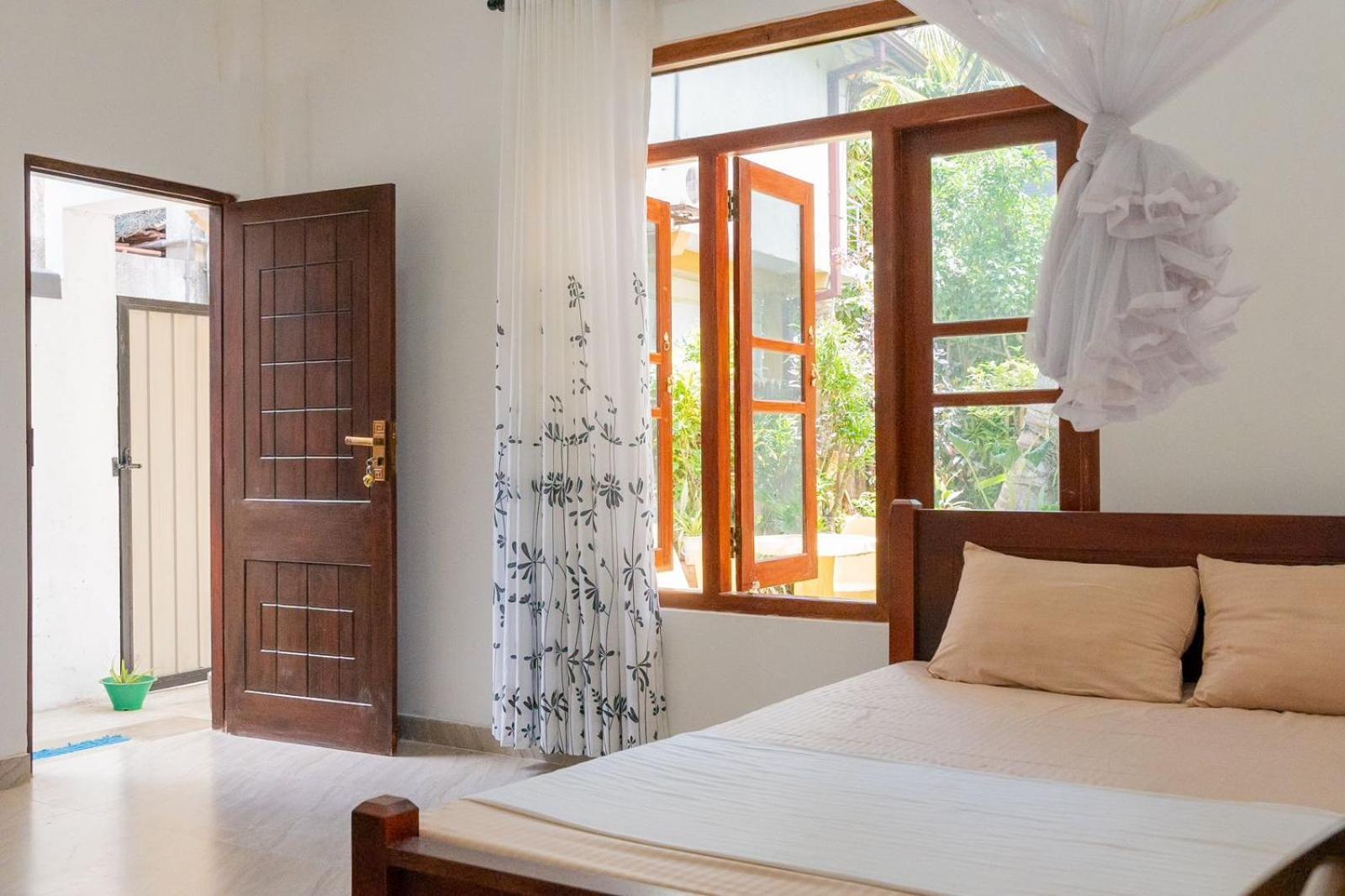 Lakru Home Stay 韦利格默 外观 照片